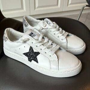 NWT Vintage Havana sneakers